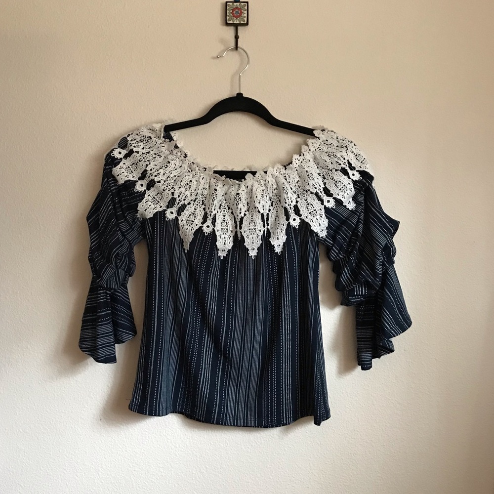 HAUTE PROJECT LA || BLUE AND WHITE FRILL BLOUSE✨